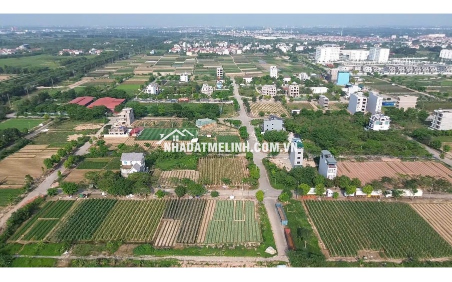 Cần bán liền kề 11 khu A Cienco5 Mê Linh, đối diện toà nhà ban quản lý dự án